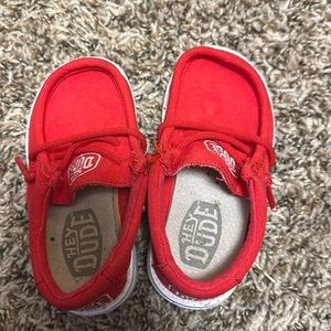 Toddler Hey Dude shoes. Barely worn. Size 6.